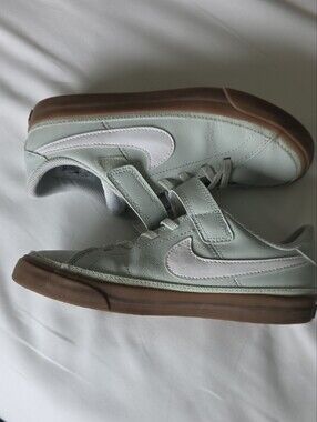 Nike Kids Mint Green Sneakers with Brown Sole
